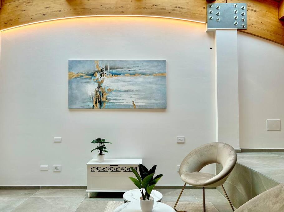 Lakeview Maggiore
